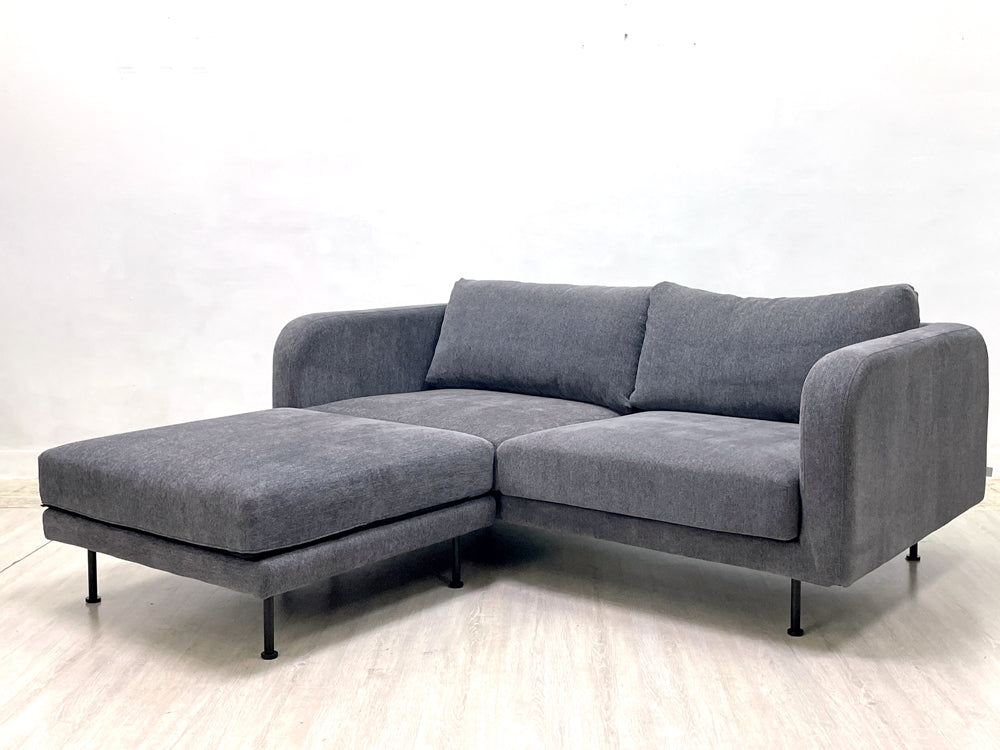 シーヴ SIEVE モンス mons 2.5シーター ソファ ダークグレー オットマン付き W175cm 合計定価：202,400円  中古品 買い取りしました。
