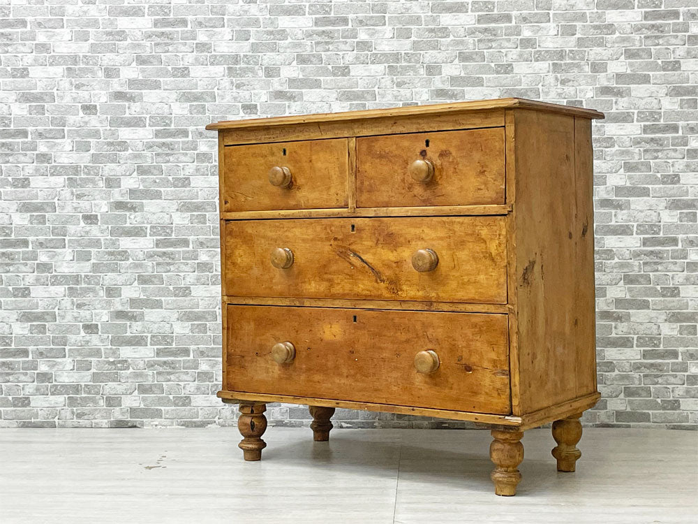 ロイズアンティークス Lloyd's Antiques 購入 オールドパイン 無垢材 UKビンテージ 3段チェスト 抽斗4杯 古材 木味 英国カントリー 買い取りしました。