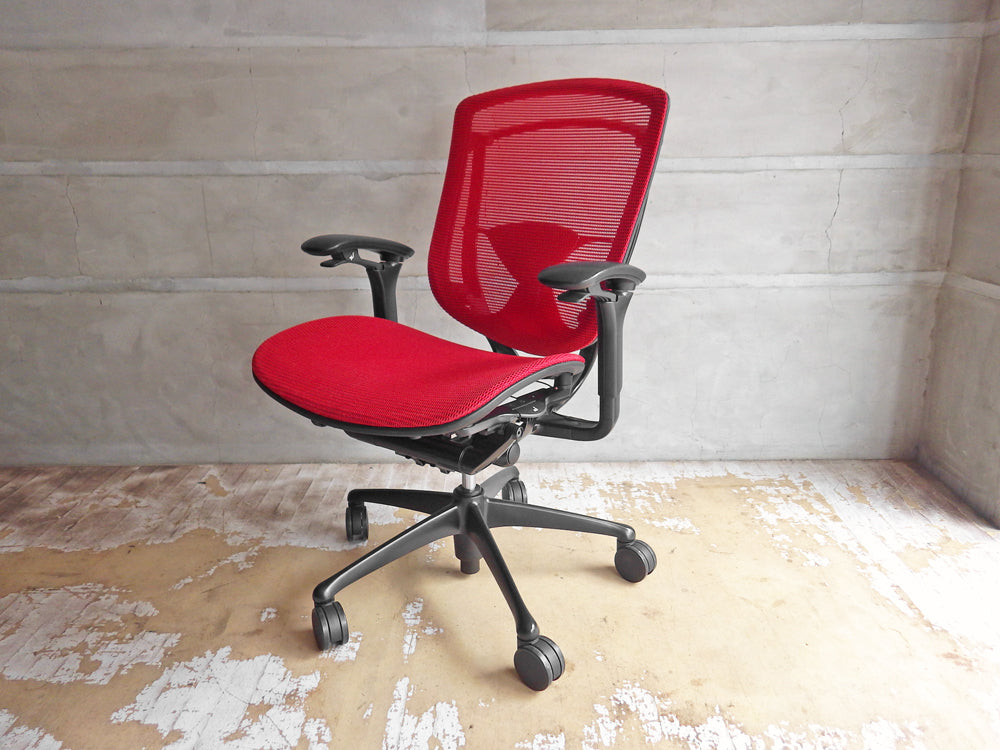 オカムラ okamrua コンテッサ Contessa ジウジアーロ デザイン ブラック フレーム × レッド メッシュ オフィスチェア デスクチェア 中古品 買い取りしました。