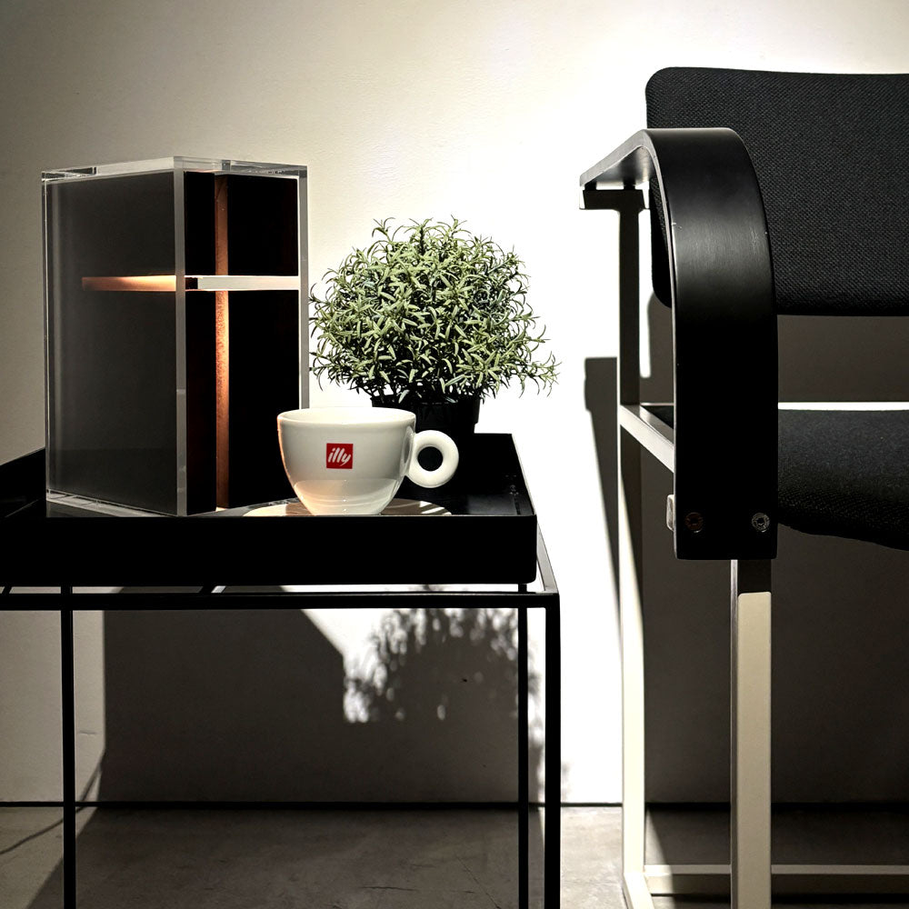 ヘイ HAY トレイテーブル Tray Table コーヒーテーブル サイドテーブル ブラック スクエア 2Way 北欧 デンマーク モダン ミニマル ～対比のフラクタル～