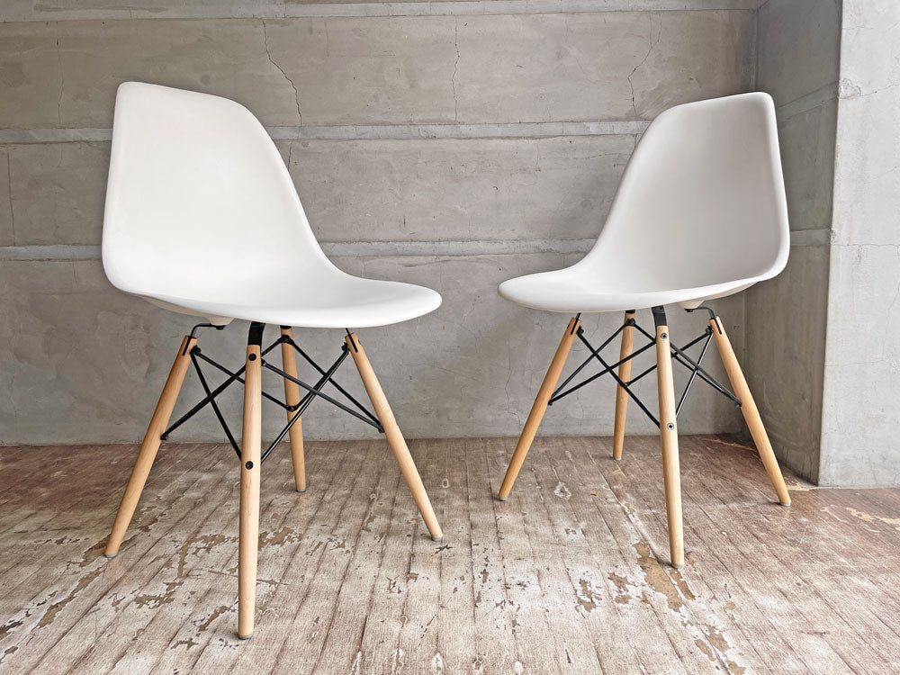 ハーマンミラー Herman Miller サイドシェルチェア ポリプロピレン ドゥエルレッグ ホワイト C＆R・イームズ 2脚 中古品 買い取りしました。