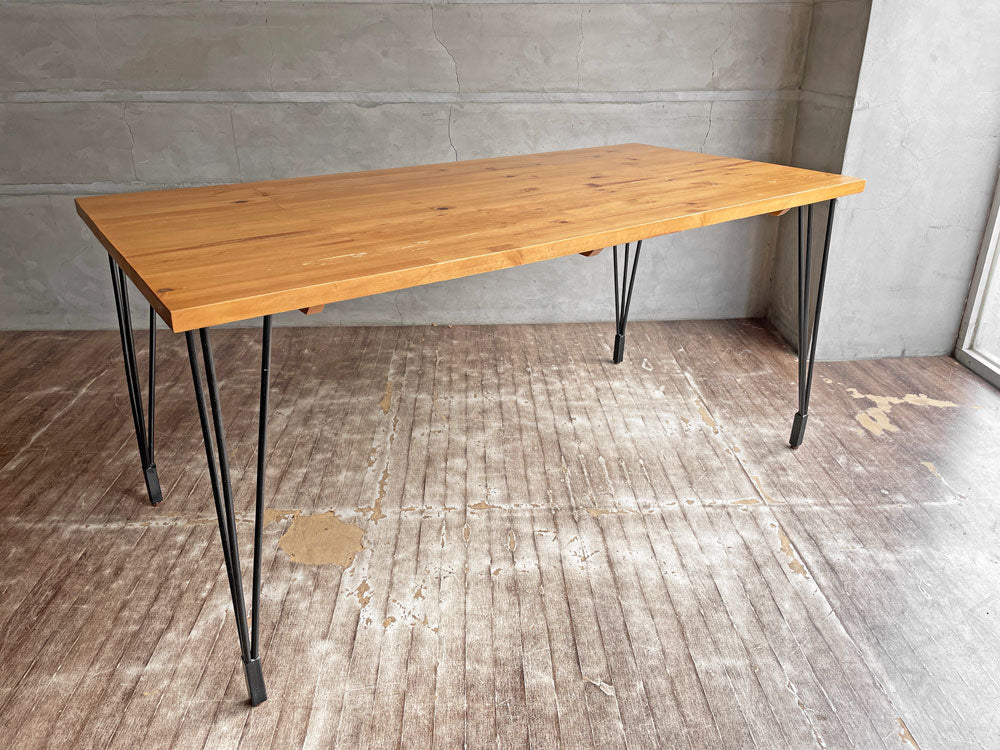 インダストリアルスタイル Industrial Style ダイニングテーブル 無垢材×スチール パイン材 W150cm 中古品 買い取りしました。