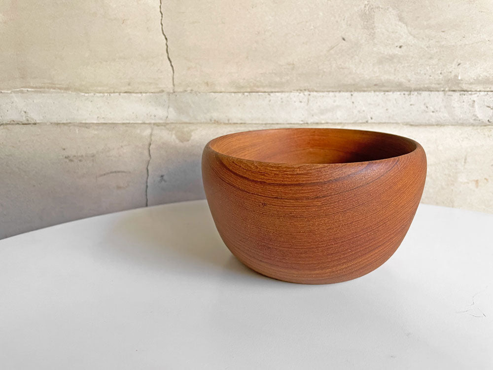 UPPSALA TRASVARVERI ボウル 皿 チーク無垢材 60s ビンテージ 北欧食器 スウェーデン 中古品 買い取りしました。