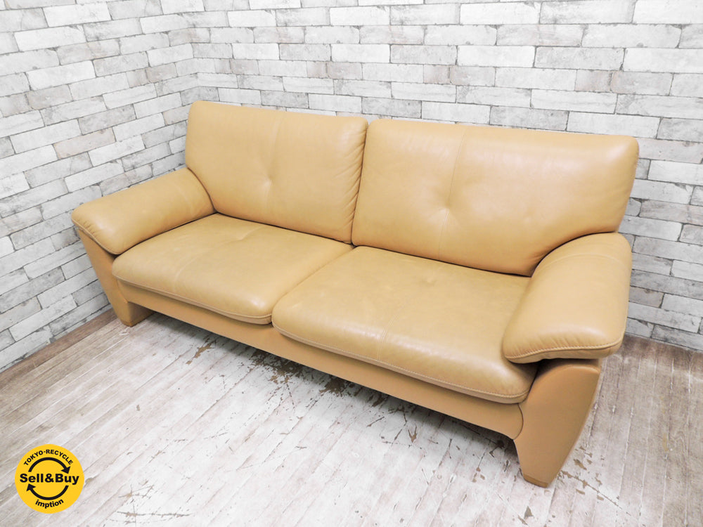 カリモク karimoku ZU28シリーズ 3人掛け レザーソファ 本革 長椅子 参考価格：250,560円 中古品 買い取りしました。