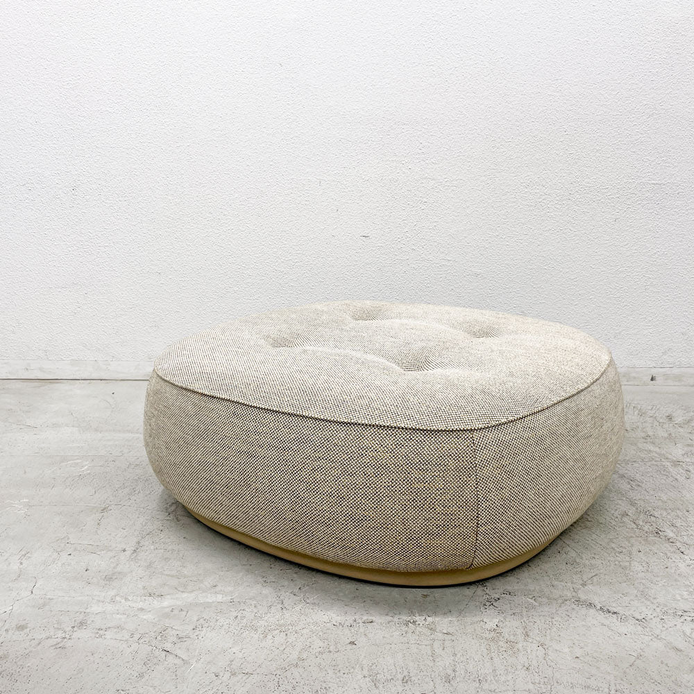 【登戸BASE店】ポルトローナフラウ Poltrona Frau レプリ Lepli オットマン 大サイズ 106cm 大城健作 定価￥924,000- 買取させていただきました。