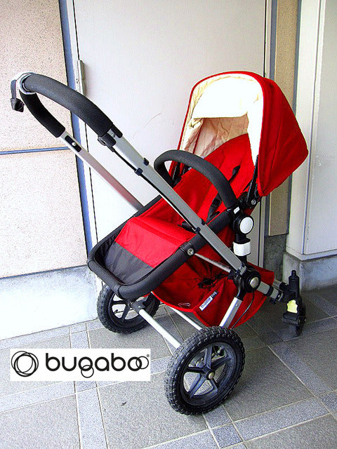 世界中のセレブがご愛用！ オランダ発のデザインと機能性を兼ね備えたマルチベビーカー bugaboo / バガブー 『 Frog Stroller （レッド） 』オプションパーツ多数付属 再入荷！！
