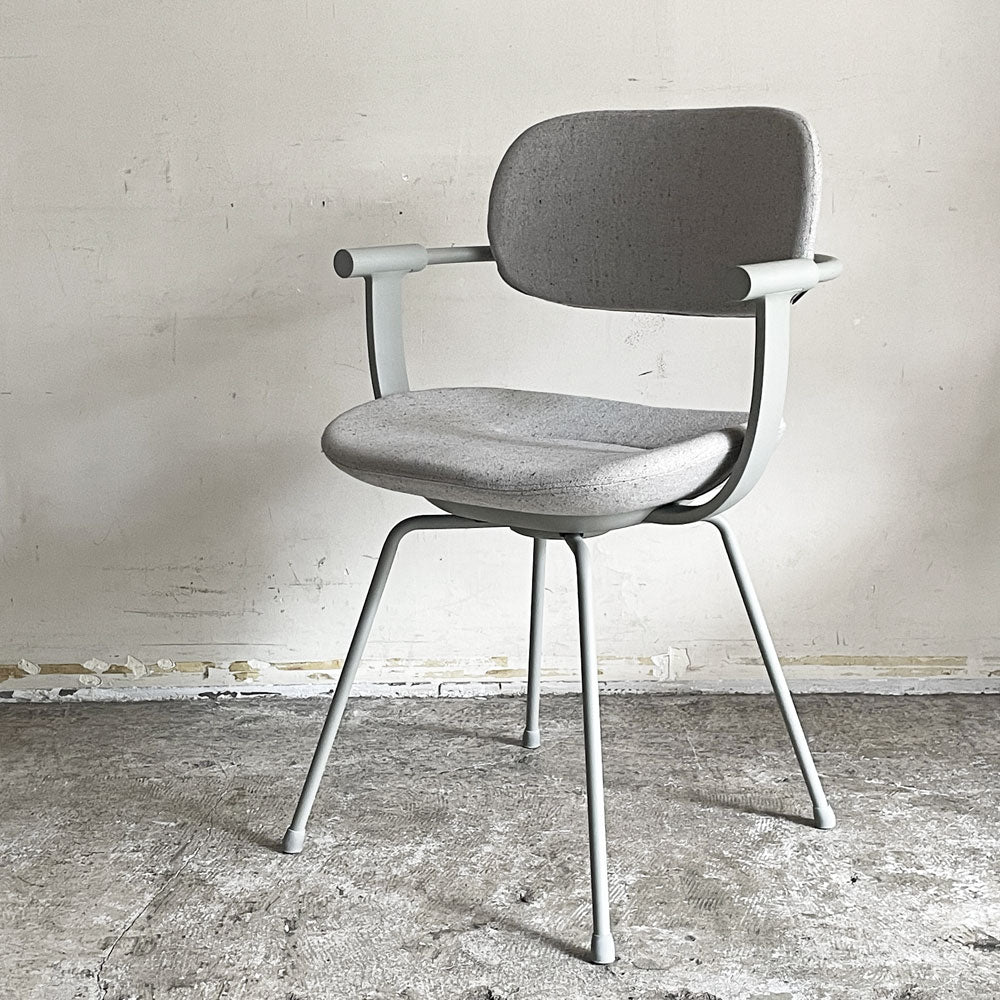 イトーキ ITOKI バーテブラ03 vertebra03 4LEGS デスクチェア リクライニング エクリュベージュ × ペールオリーブ 中古品 買い取りしました。
