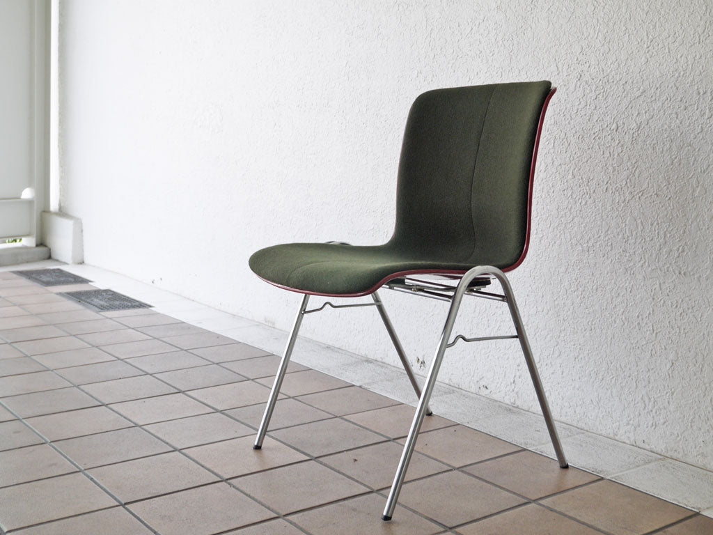 コトブキ KOTOBUKI 柳宗理 FRP サイドチェア 別注 レッドシェル モスグリーンファブリック スタッキングベース ジャパニーズミッドセンチュリー ビンテージ Lowタイプ 中古品 買い取りしました。
