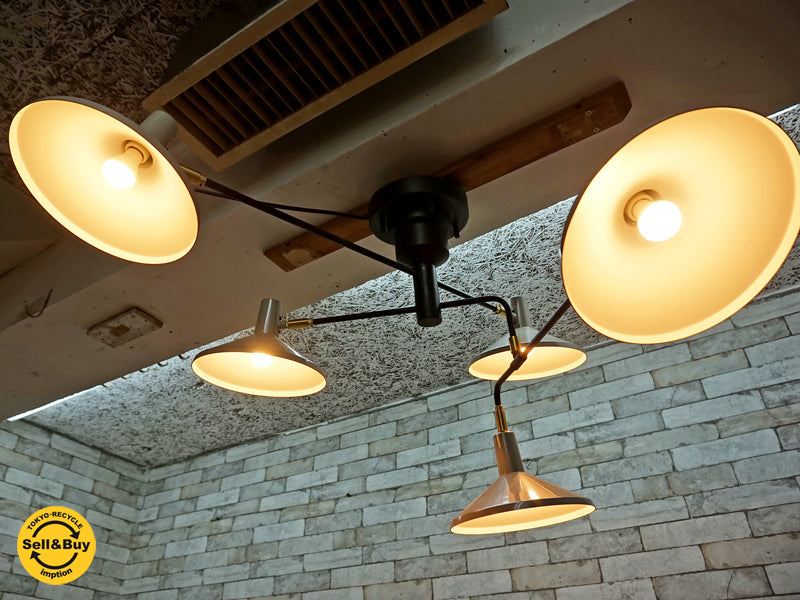 インターフォルム interform ロアノーク ROANOKE シーリングライト 5灯 ホワイト 照明 買い取りしました。祖師ヶ谷大蔵店 出張買取もお任せ下さい。