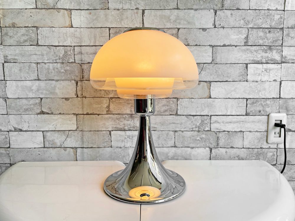 ルイスポールセン louis poulsen VP EUROPE テーブルランプ ビンテージ ヴェルナー・パントン ガラスシェード×クロームベース 北欧 デンマーク スペースエイジ 中古品  買い取りしました。