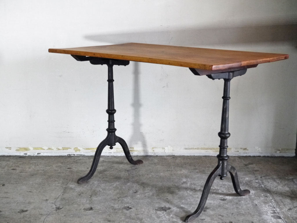 インダストリアルデザイン Industrial design 古材 キャストアイアン ワークテーブル オーク無垢材 ビンテージ W110cm 中古品 買い取りしました。