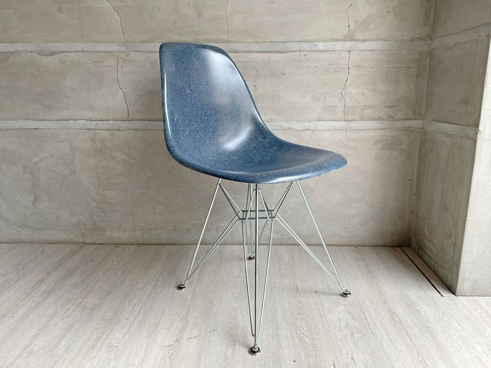 ハーマンミラー Herman Miller サイドシェルチェア 現行FRP製 ネイビーシェル 1stタイプ エッフェルベース C&Rイームズ DSR ミッドセンチュリー 中古品 買い取りしました。