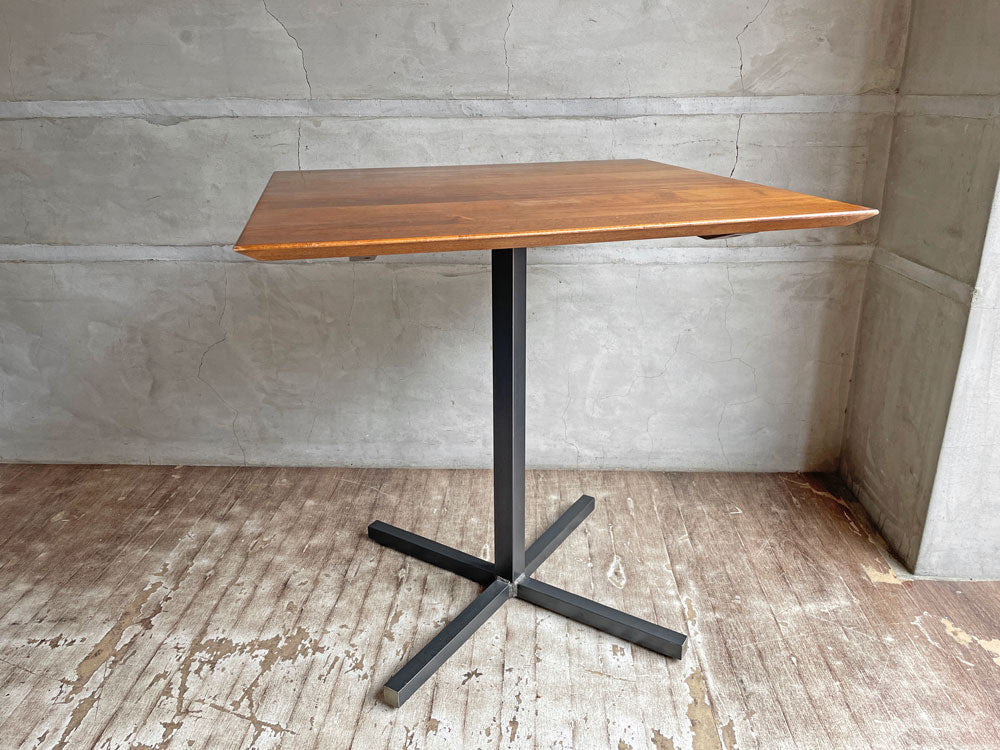 インダストリアル カフェテーブル 無垢材 × アイアンレッグ X脚 W70 セミオーダー ACME Furniture取り扱い 中古品 買い取りしました。