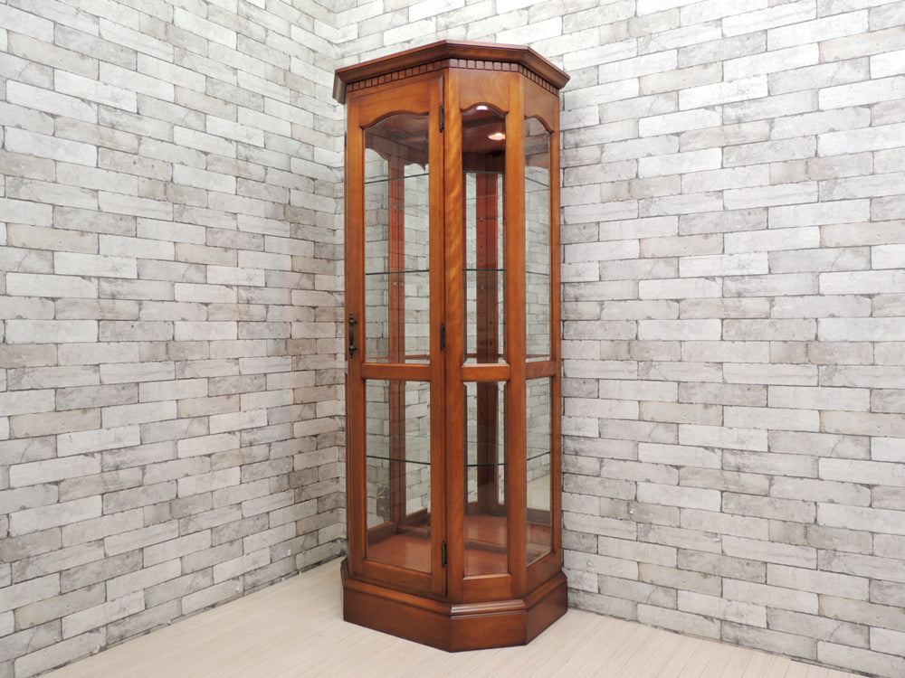 横浜ダニエル DANIEL A-214 ガラス キュリオケース 樺桜材 クラシカル アーリーアメリカン 定価約￥670,000- 買い取りしました。