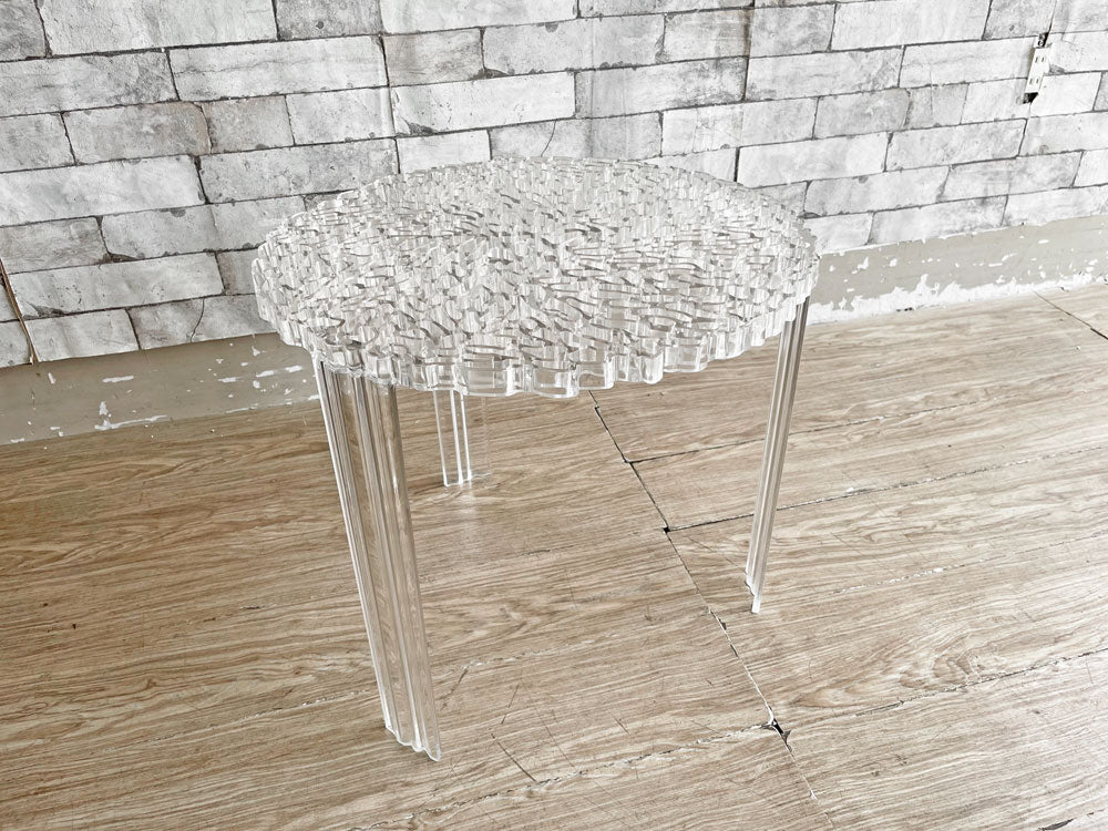 カルテル Kartell ティーテーブル T-TABLE ハイタイプ クリスタル サイドテーブル ローテーブル パトリシア・ウルキオラ イタリア 中古品 買い取りしました。