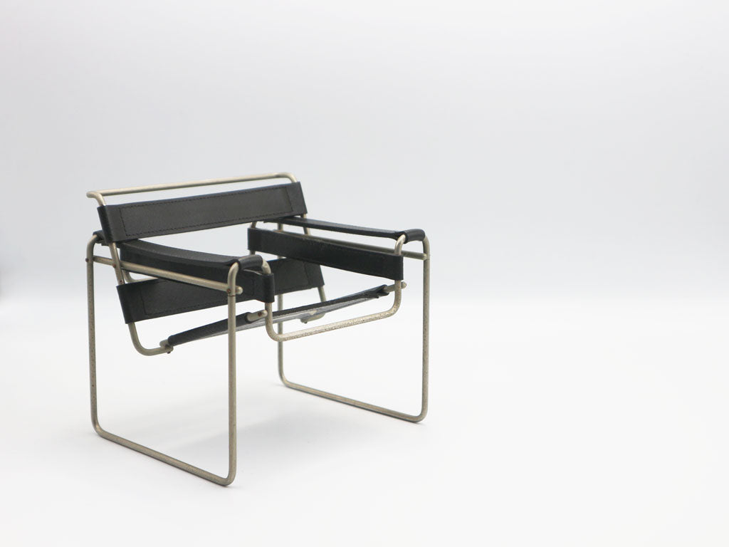 ヴィトラ デザイン ミュージアム Vitra Design Museum ワシリーチェア ミニチュア オブジェ 置物 インテリア 1/6スケール マルセル・ブロイヤー 雑貨 中古品  買い取りしました。