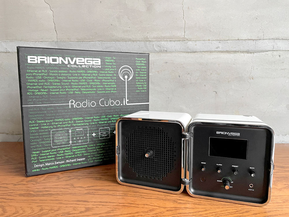 ブリオンベガ BRIONVEGA ラジオクーボ Radiocubo.it TS525 ポータブルラジオスピーカー 復刻モデル スペースエイジ マルコザヌーソ リチャードサパー 中古品 買い取りしました。