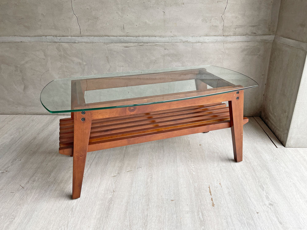 ビーカンパニー B-COMPANY ガラステーブル センターテーブル マガジンラック付き シンプルデザイン 中古品 買い取りしました。