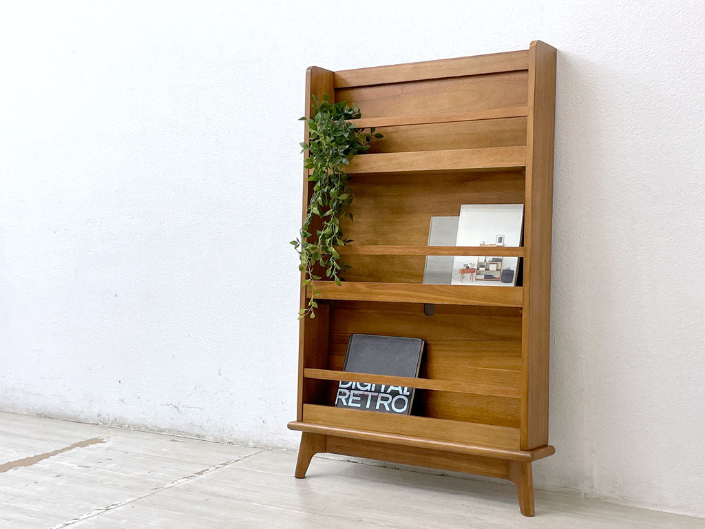 ウィリアムズソノマ Williams Sonoma スローン ブックラック Sloan Bookrack ウォールブックスタンド シェルフ 本棚 飾り棚 立て掛け 壁付け 2本脚 USモダン 中古品 買い取りしました。