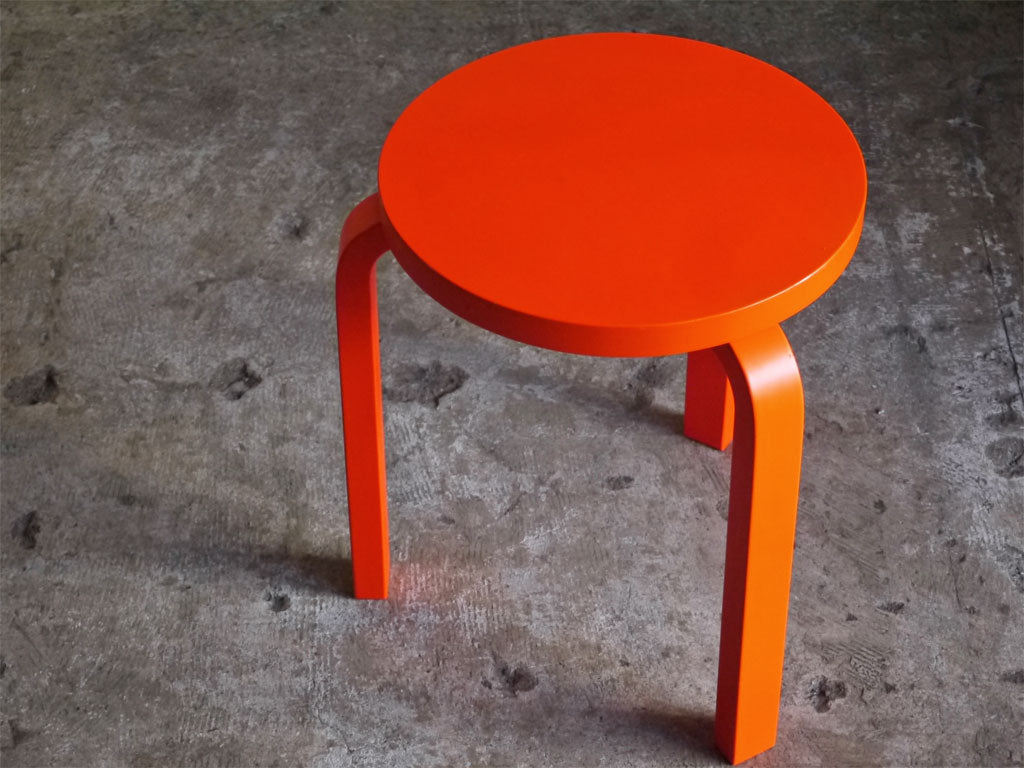 アルテック artek スツール60 Stool60 3本脚 80周年記念モデル トム・ディクソン アルヴァ・アアルト 北欧家具 中古品 買い取りしました。