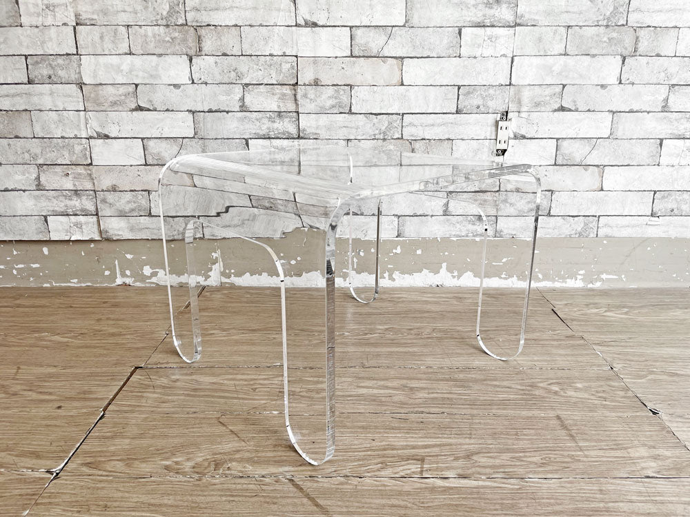 カッシーナ Cassina IXC. ブーメラン クリスタ BOOMERANG CRISTA サイドテーブル グエナエル・ニコラ モダンデザイン 参考定価66,150円 中古品 買い取りしました。