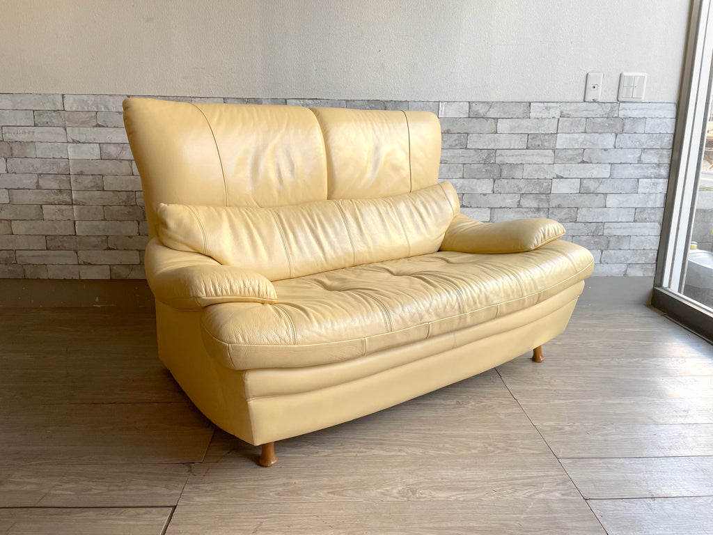 カリモク karimoku チターノ citano 本革製 2人掛けソファ イエロー 中古品 買い取りしました。