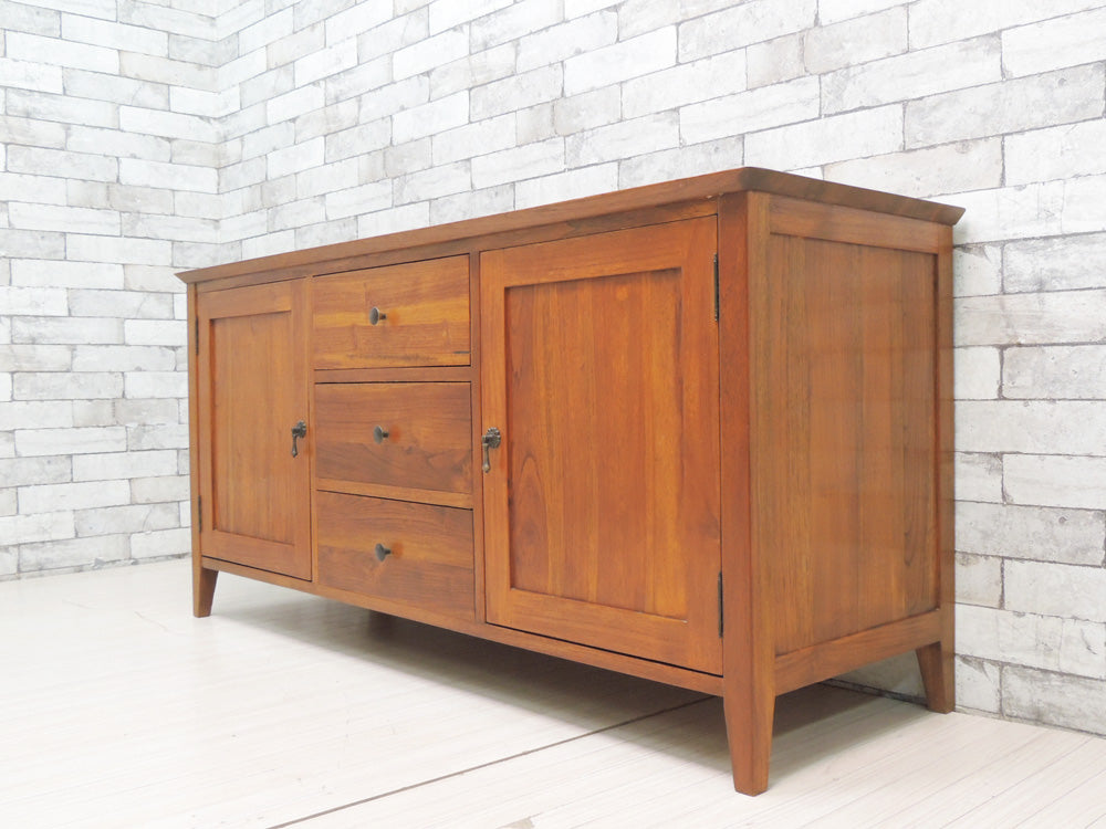 アジアン家具 Asian Furniture サイドボード キャビネット 収納家具 抽斗3杯 W136cm リゾートスタイル バリ家具  中古品 買い取りしました。