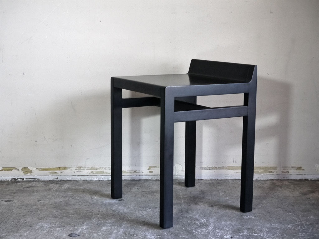 カッシーナイクスシー Cassina ixc. East by Eastwest ロッジア LOGGIA ドレッサースツール ブラック 村澤一晃デザイン 中古品 買い取りしました。