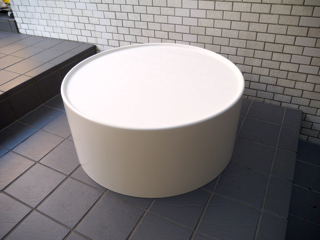 イデー IDEE ミルクドロップテーブル MILK DROP TABLE FRP製 ラウンド ローテーブル ロス・メネズ ホワイト 希少廃番 定価￥95,040- 中古品 買い取りしました。