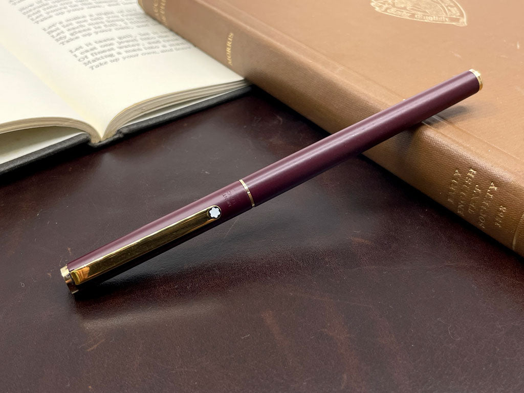 モンブラン MONTBLANC スリムライン Sライン 万年筆 スチール 吸入式 コンバーター 細軸 ボルドー系 廃番  買い取りしました。