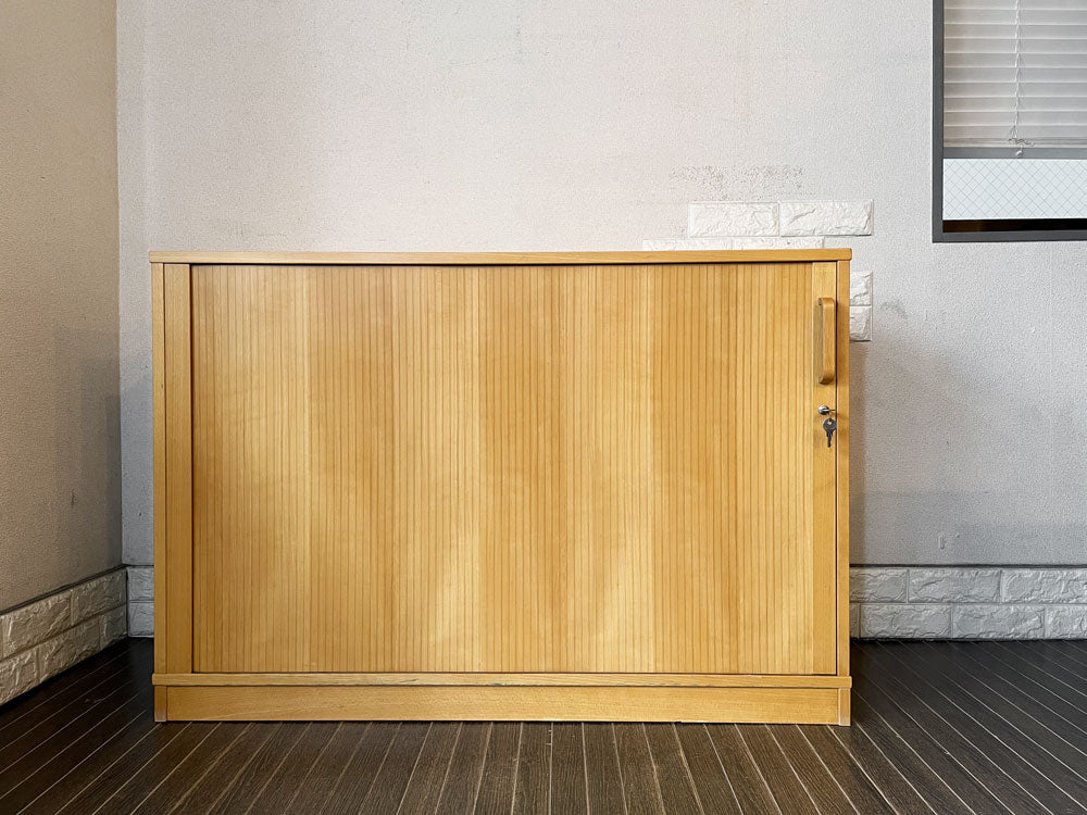 ラボファ Labofa ビーチ材 キャビネット 収納棚 ストレージ W116cm 蛇腹扉 鍵付 デンマーク製 北欧家具  中古品  買い取りしました。