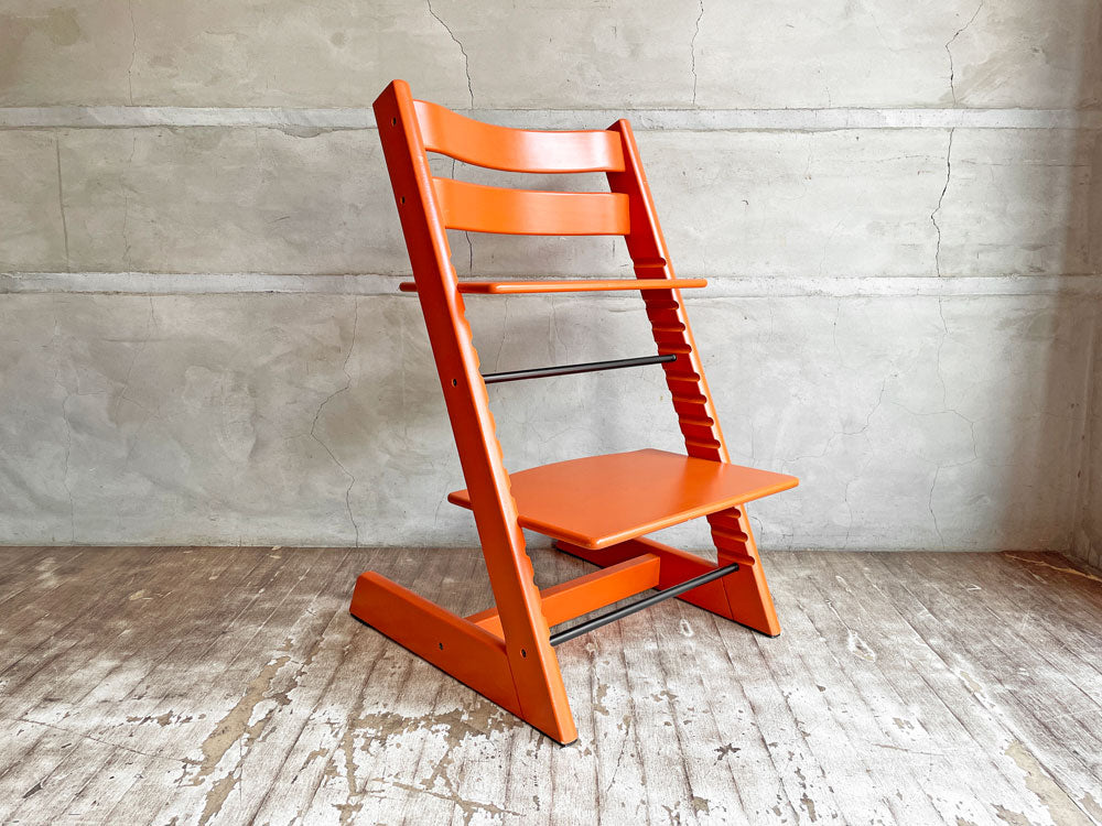 ストッケ STOKKE トリップトラップ TRIPP TRAPP ベビーチェア キッズチェア S/N4～ オレンジ グライダー付 ノルウェー 北欧家具 中古品 買い取りしました。