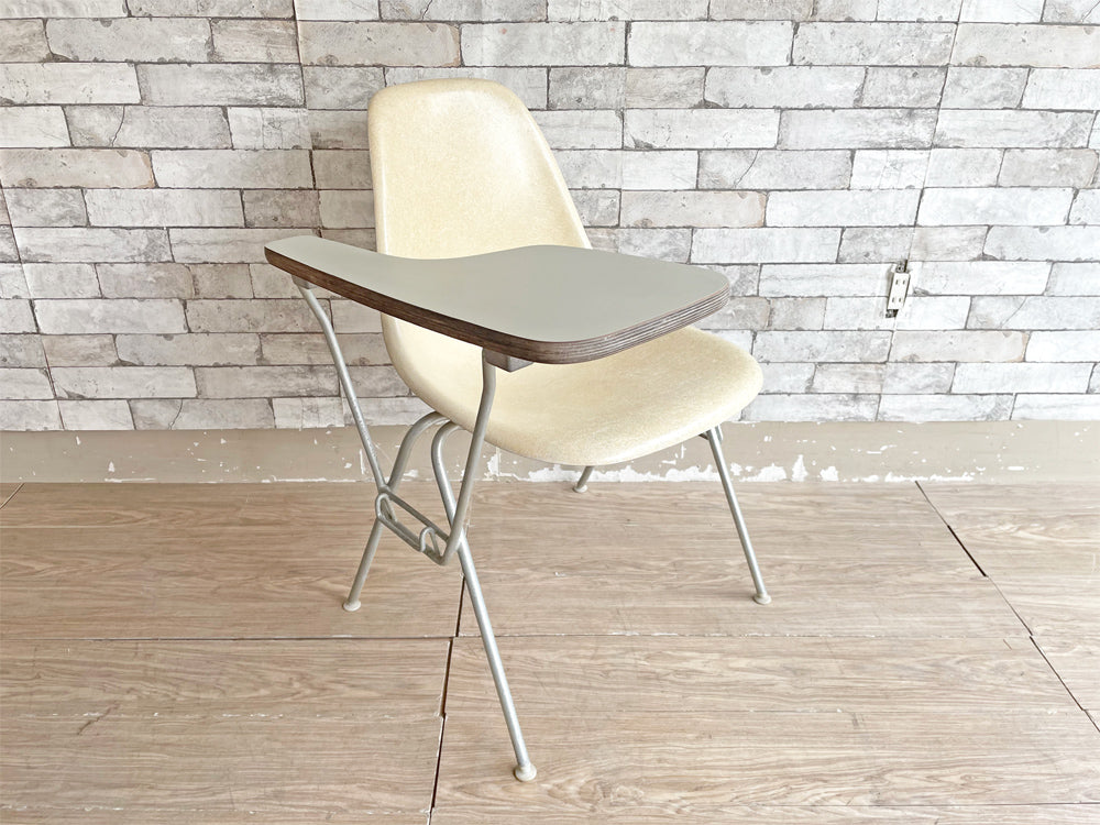 ハーマンミラー Herman Miller サイドシェルチェア 2ndビンテージ FRP製 パーチメント スクールベース スタッキングベース C&R イームズ ミッドセンチュリー 中古品 買い取りしました。
