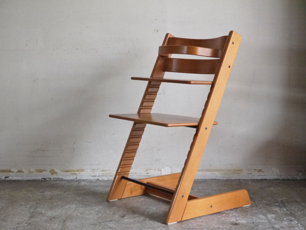 ストッケ STOKKE トリップトラップ TRIPP TRAPP ベビーチェア キッズチェア チェリー 木製ガード S/N3～ ノルウェー 北欧家具 中古品 買い取りしました。