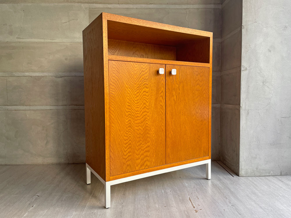 パシフィックファニチャーサービス Pacific Furniture Service オーダーメイド キャビネット レコードラック オーク材 ホワイト 中古品 買い取りしました。