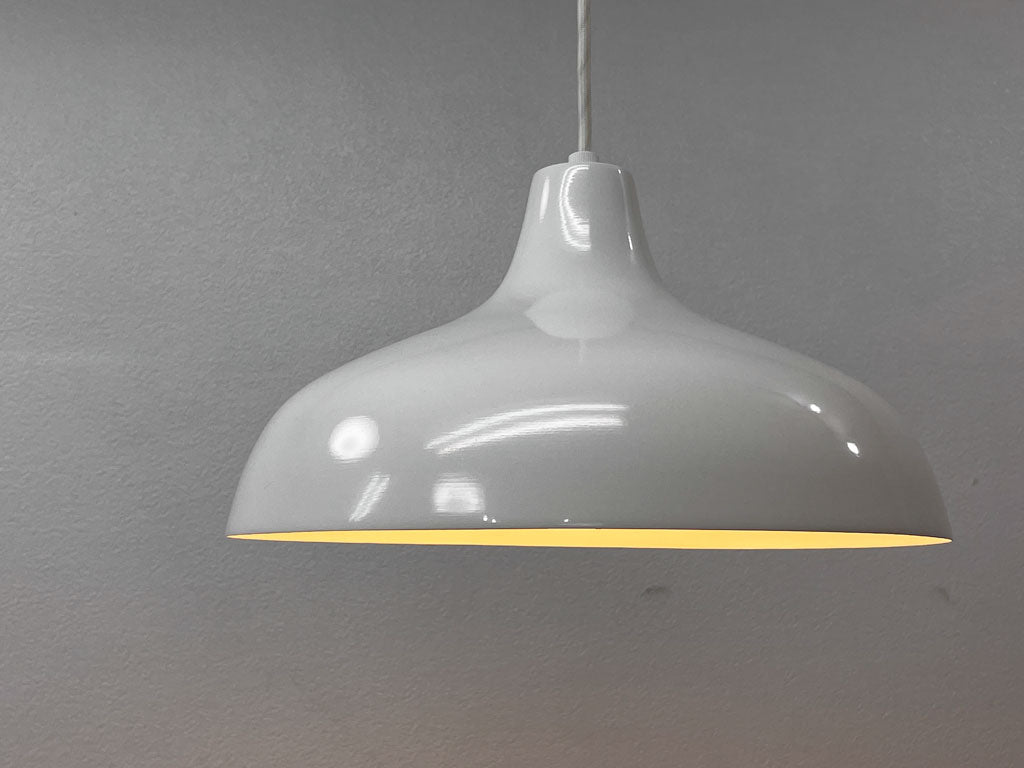 イデー IDEE クルランプ KULU LAMP ペンダントライト 照明 ホワイト シンプル 定価￥23,000- 中古品 買い取りしました。