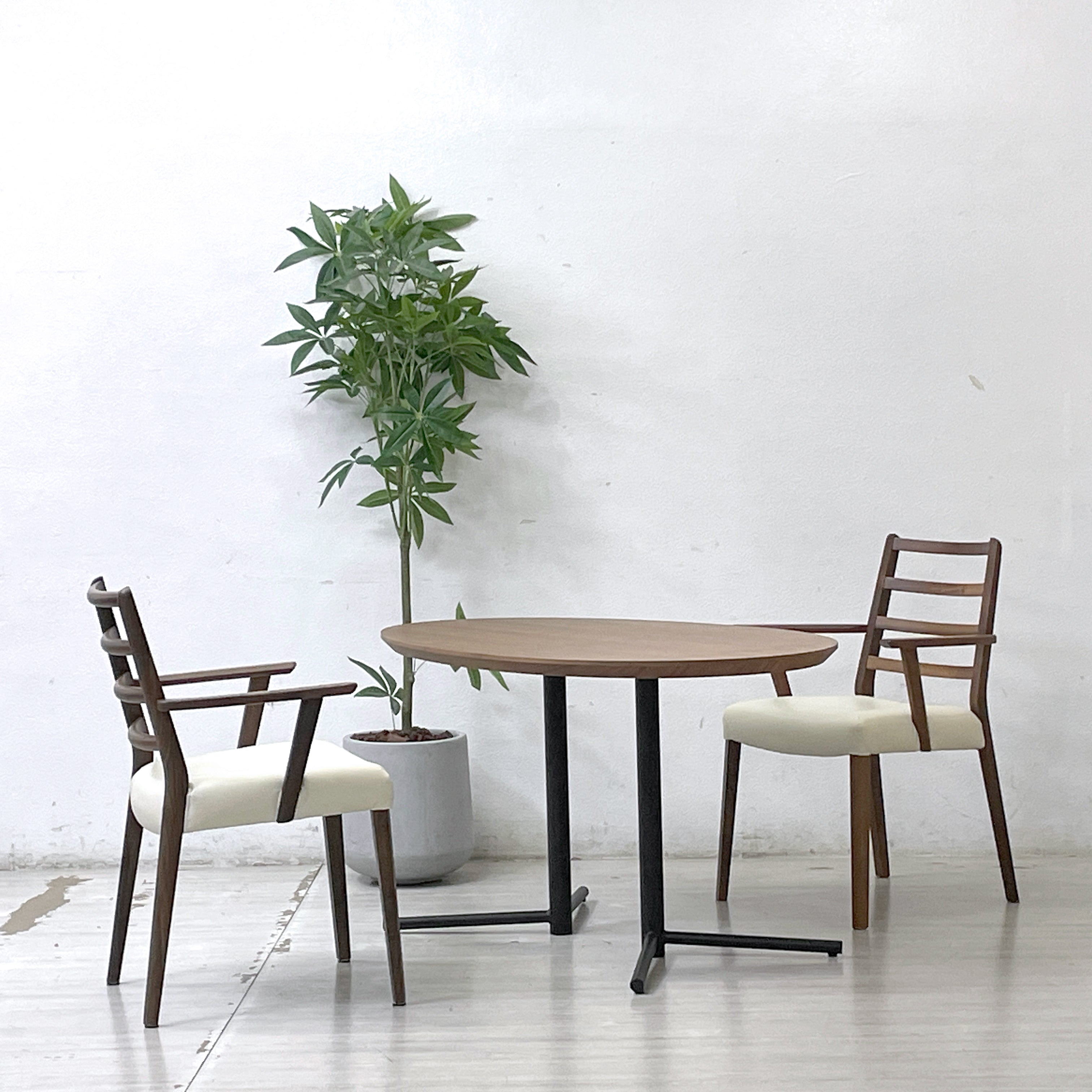 【祖師ヶ谷大蔵店】アクタス ACTUS オウンS ビッグサイドテーブル OWN-S BIG SIDE TABLE リビング ダイニングテーブル W120cm 買取させていただきました。