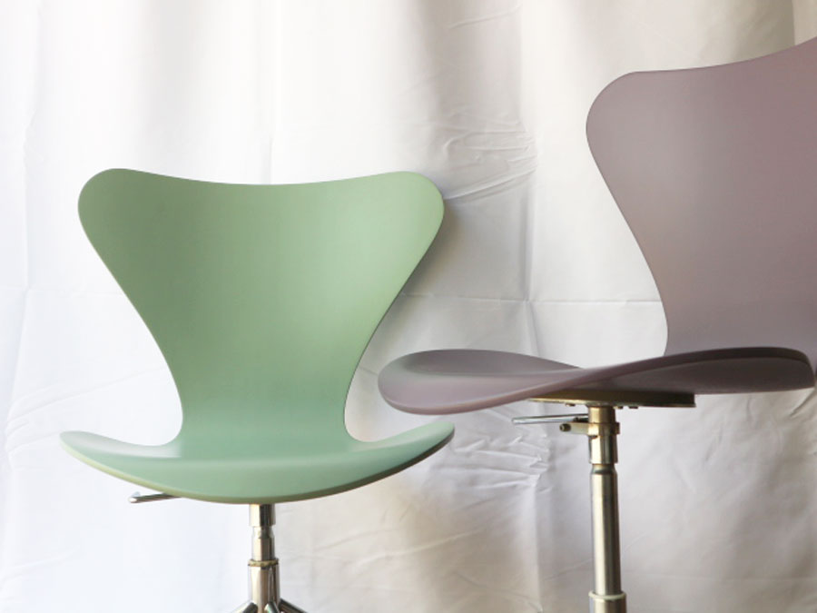 フリッツハンセン Fritz Hansen セブンチェア Seven Chair アルネヤコブセン Arne Jacobsen ～デザインの歴史に名を刻む名作チェア～