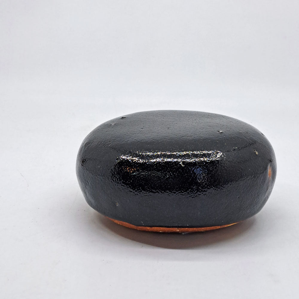 【祖師ヶ谷大蔵店】壷田和宏・亜矢 黒釉 オブジェ Φ13.5x7cm 現代作家 買取させていただきました。