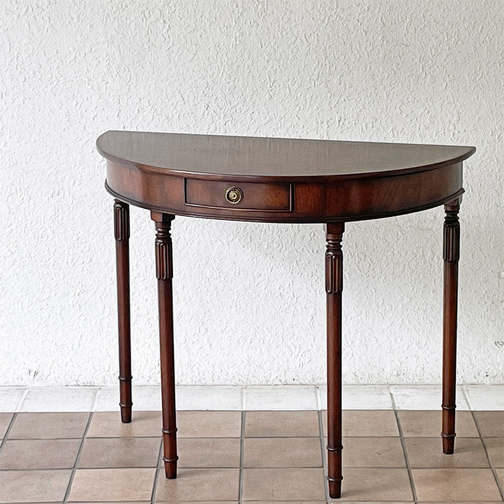 【用賀店】ビンテージ Vintage 半円形 コンソールテーブル 1ドロワー デスク アンティーク クラシカルデザイン 買取させていただきました。