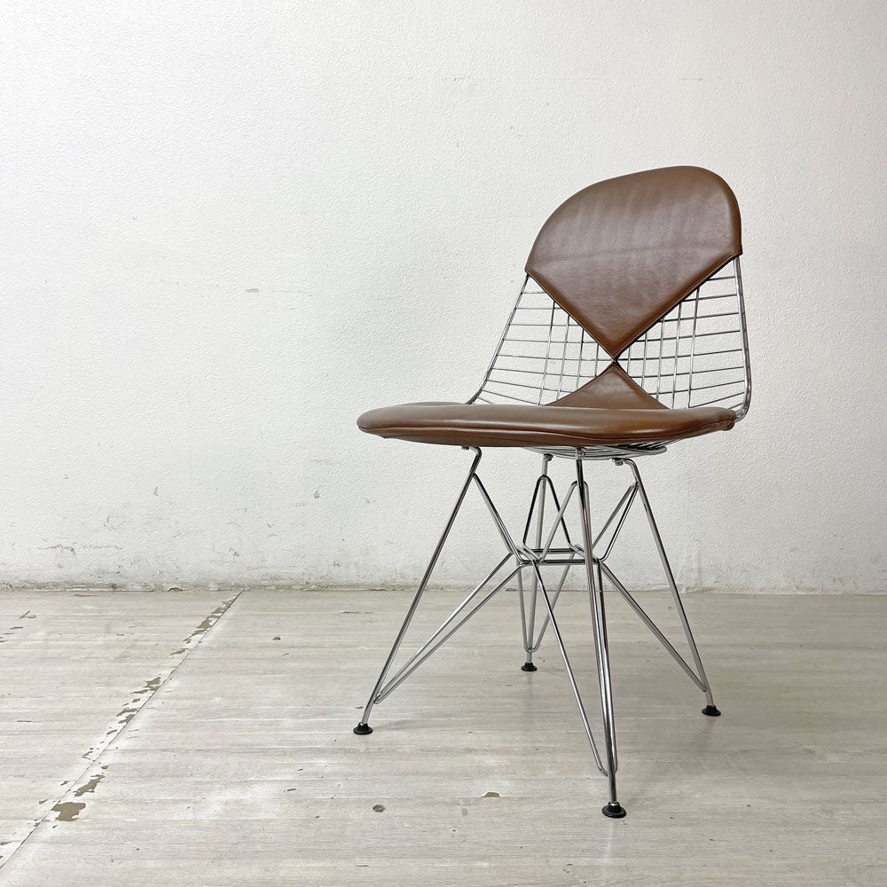 【祖師ヶ谷大蔵店】ハーマンミラー Herman Miller ワイヤーチェア Eames Wire Chair DKR2 エッフェルベース ビキニパッド付 ブラウンレザー C&R イームズ ミッドセンチュリー 買取させていただきました。