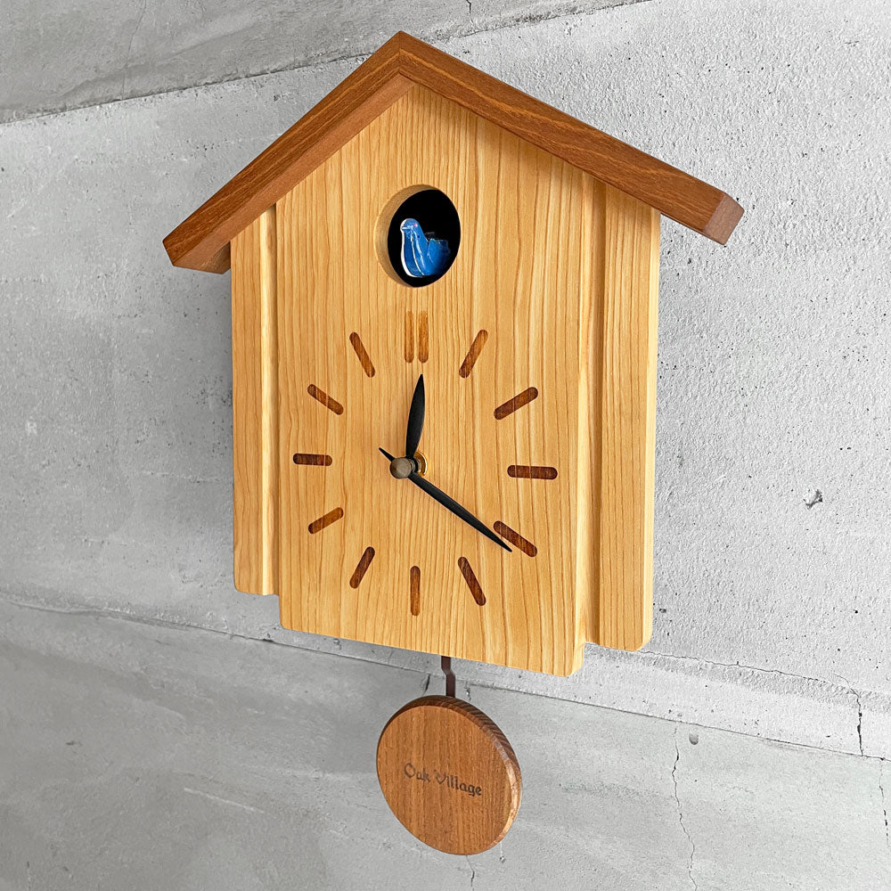 【学芸大学店】オークヴィレッジ Oak Village カッコークロック 森の巣箱 鳩時計 掛時計 ウォールクロック 機械式 振り子 無垢材 飛騨家具 定価￥33,000- 買取させていただきました。