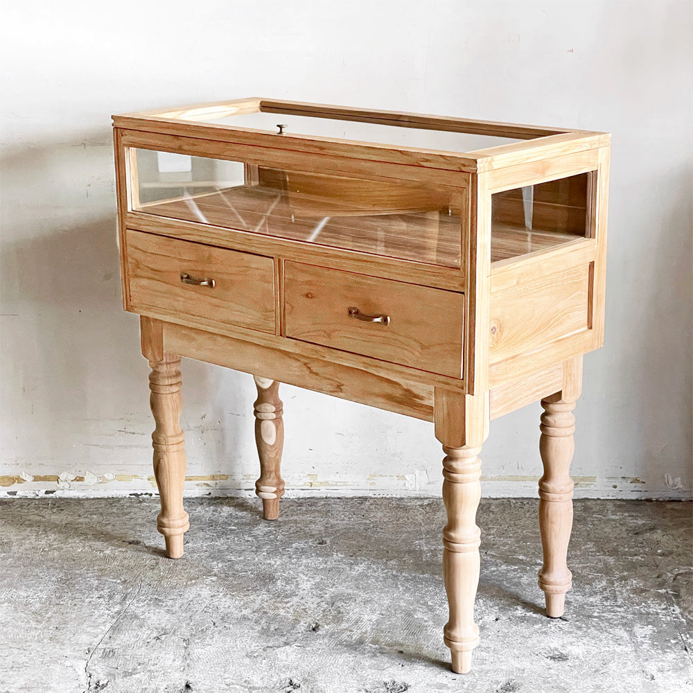 【自由が丘店】バリューインテリアストア value interior store チーク無垢材 コレクションケースNU ガラスショーケース W90cm ハンドメイド 買取させていただきました。