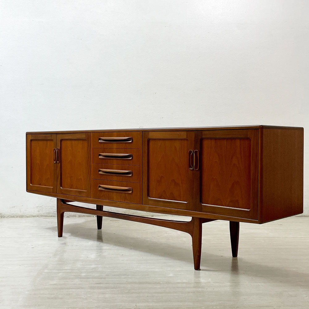 【祖師ヶ谷大蔵店】 エベネゼル グーム Ebenezer Gomme ジープラン G-PLAN フレスコ Fresco ロングジョン サイドボード チーク材 UKビンテージ 英国 買取させていただきました。