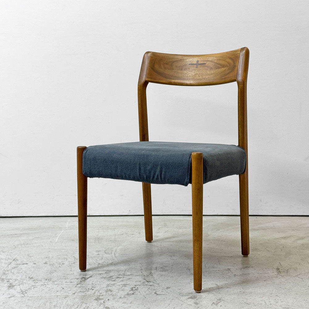 【祖師ヶ谷大蔵店】朝日木材加工 エッダ EDDA Dining Chair101 Fabric ダイニングチェア ブルー 北欧 定価￥33,000- B 買取させていただきました。