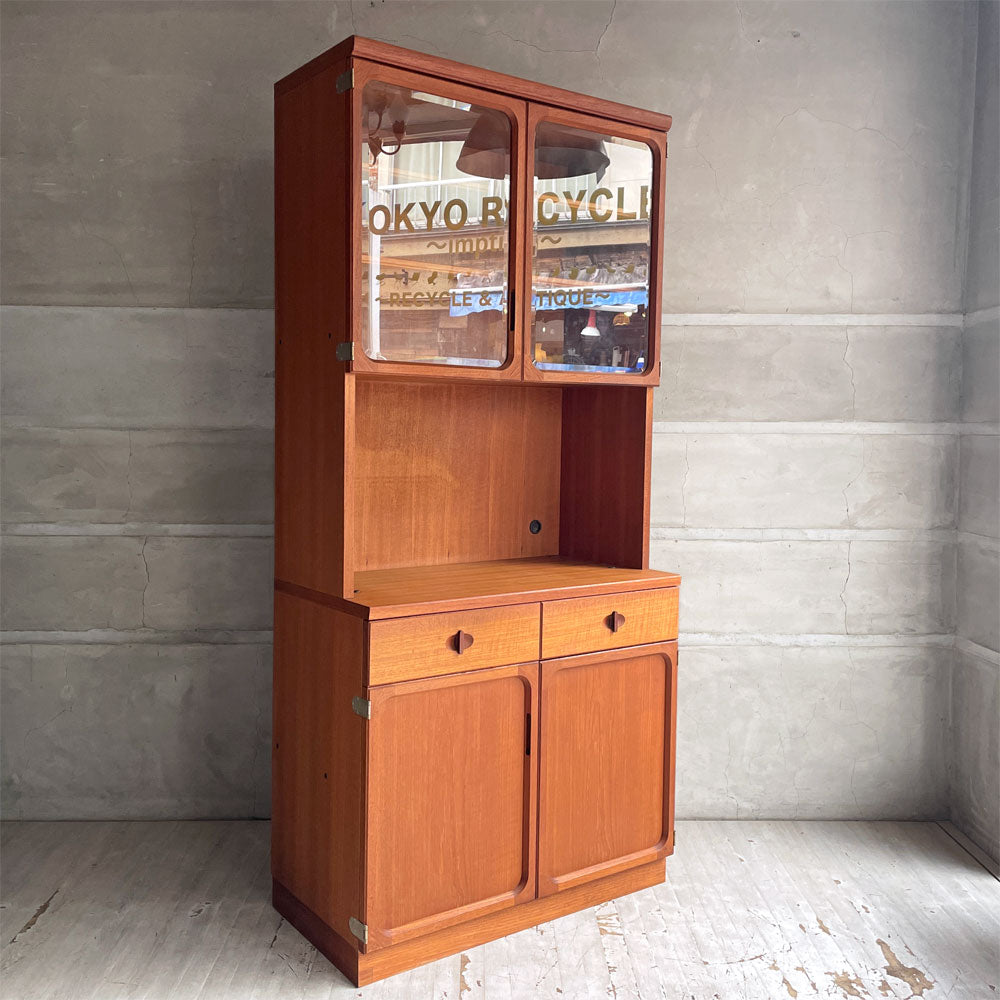 【学芸大学店】日田工芸 Hita Craft マキシム maxim チーク材 ビンテージ カップボード 食器棚 本棚 キャビネット ビンテージ 北欧スタイル 買取させていただきました。