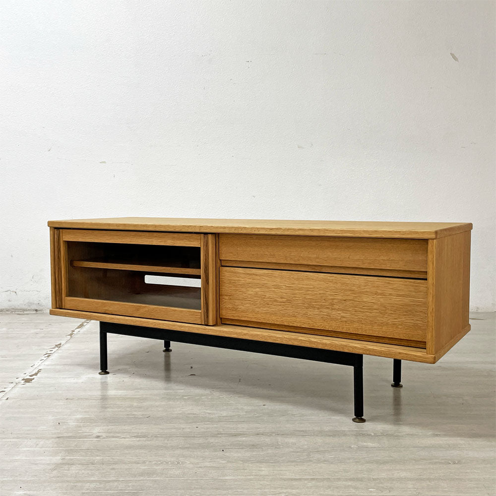 【祖師ヶ谷大蔵店】モモナチュラル MOMO natural ヴェント VENT サイドボード SIDEBOARD 120 AVボード ローボード オーク材 アイアンレッグ ガラス引戸 抽斗2杯 W120cm 買取させていただきました。