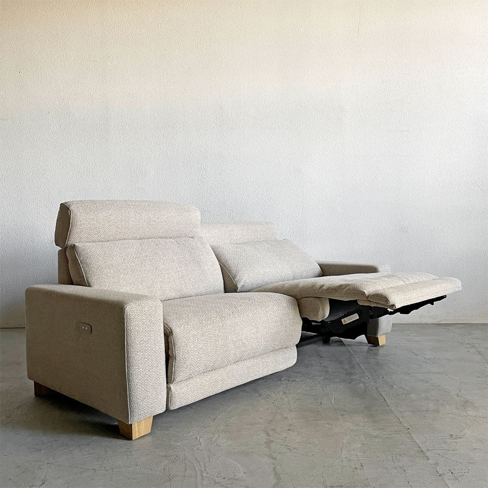 【登戸BASE店】クラッシュゲート CRASH GATE コンフォーム COMFORM ハーデス HARDES リクライナーソファ 3人掛け W199cm ファブリック ベージュ 定価￥236,500- 買取させていただきました。