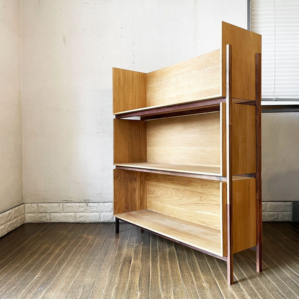 【経堂店】クリスティーナダムスタジオ KRISTINA DAM STUDIO アドオン add-on スタックフロアシェルフ オーク材 3段 W100cm 北欧家具 参考価格￥214,754- 買取させていただきました。