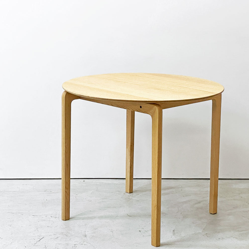 【祖師ヶ谷大蔵店】伝統工芸株式会社 DENTO リッショ LISCIO サークル ダイニングテーブル Φ84cm ラウンド オーク無垢材 ナチュラルモダン 定価￥120,000- 買取させていただきました。